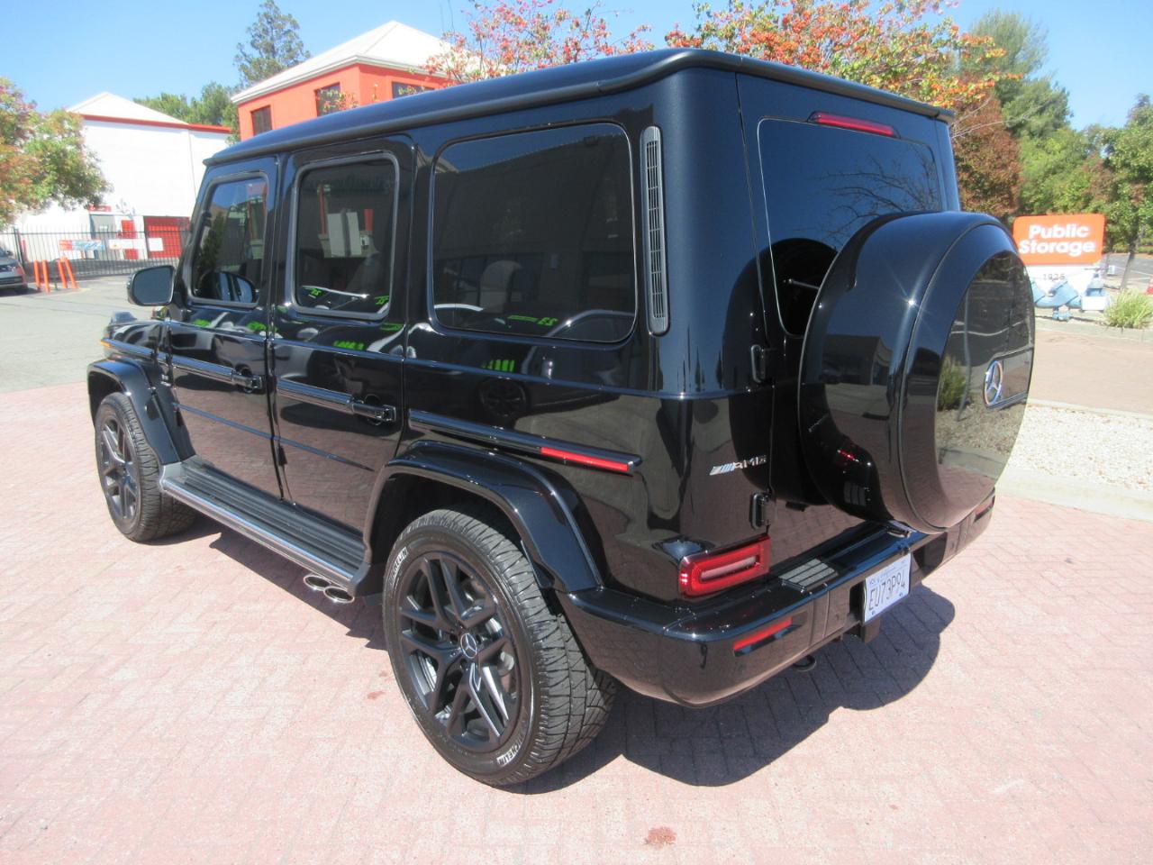 Mercedes-Benz G63  2027