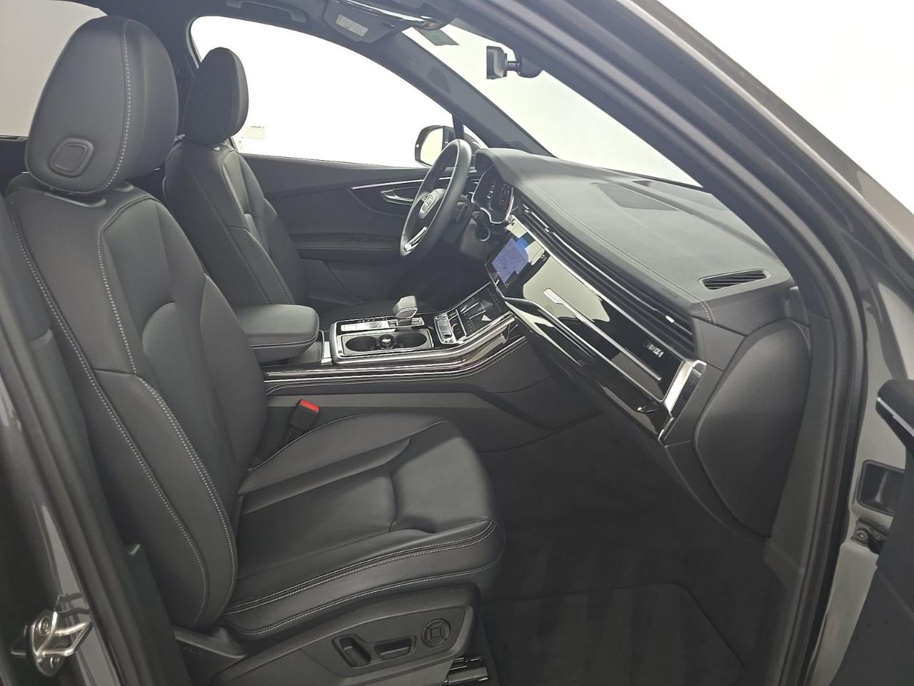 Audi Q7 Premium Plus 55 quattro *Ltd Avail* 2026
