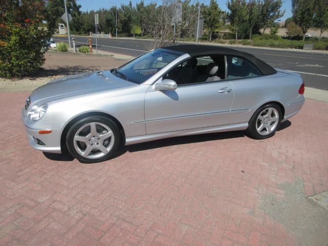 Silver 2006 Mercedes-Benz CLK Convertible Rear-Wheel Drive Automatic