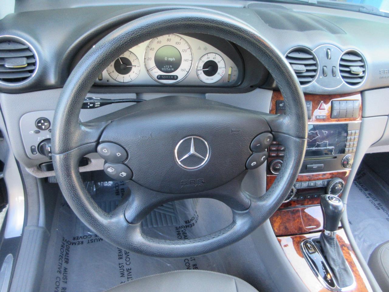 Mercedes-Benz CLK-Class 2dr Cabriolet 5.0L 2006