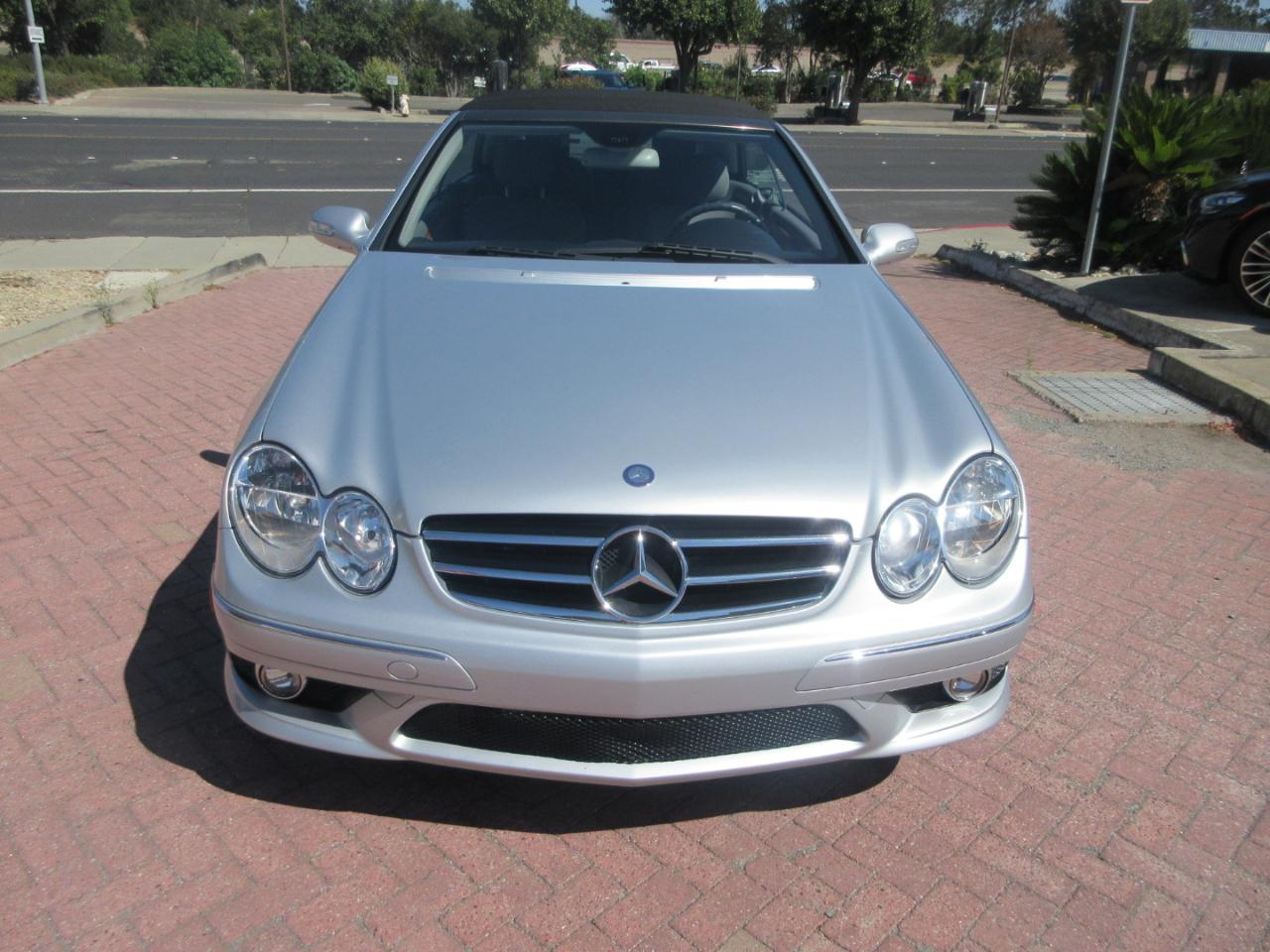 Mercedes-Benz CLK-Class 2dr Cabriolet 5.0L 2006