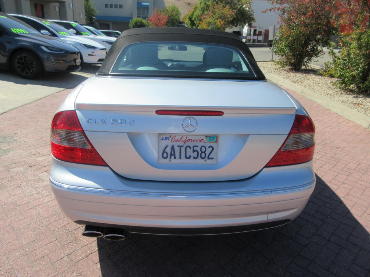 Mercedes-Benz CLK-Class 2dr Cabriolet 5.0L 2006