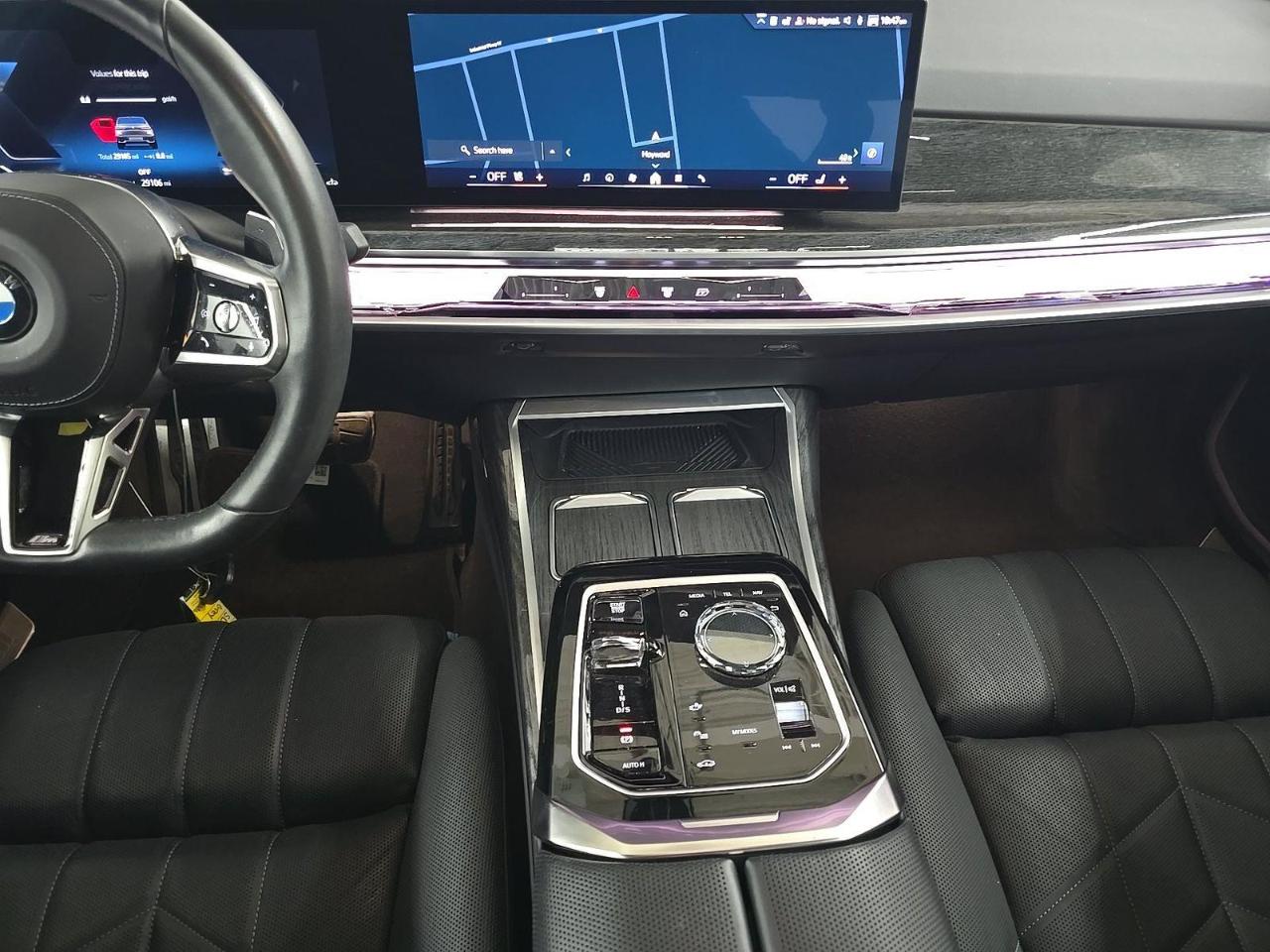 BMW 7-Series  2023