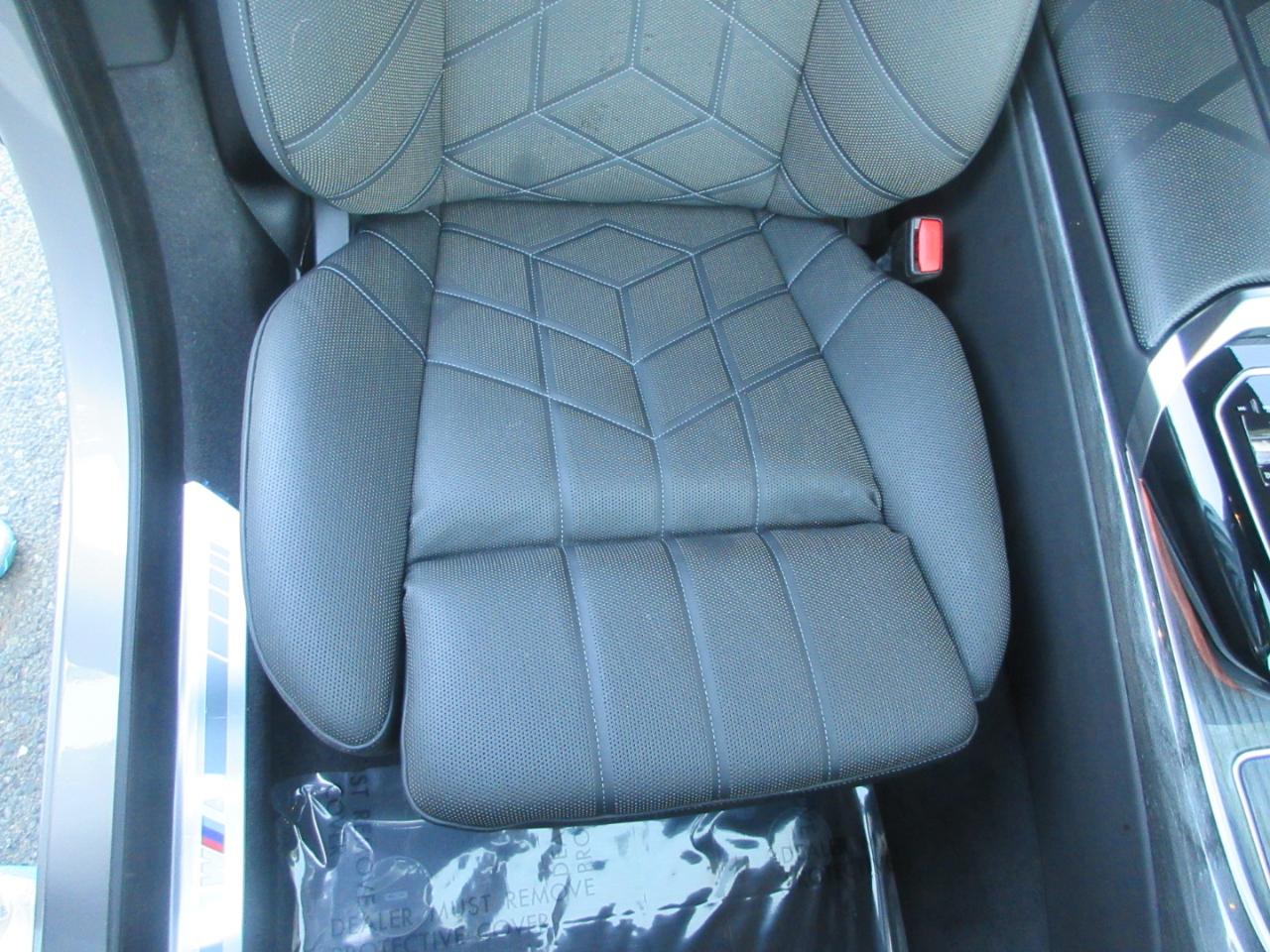 BMW 7-Series  2023