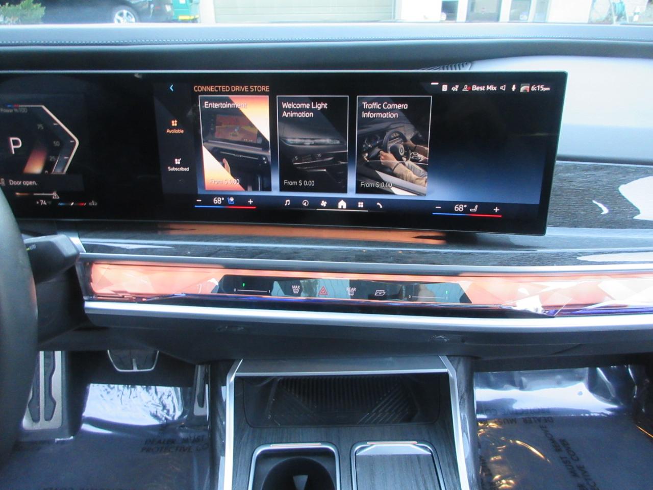 BMW 7-Series  2023