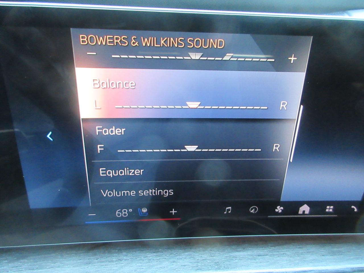 BMW 7-Series  2023