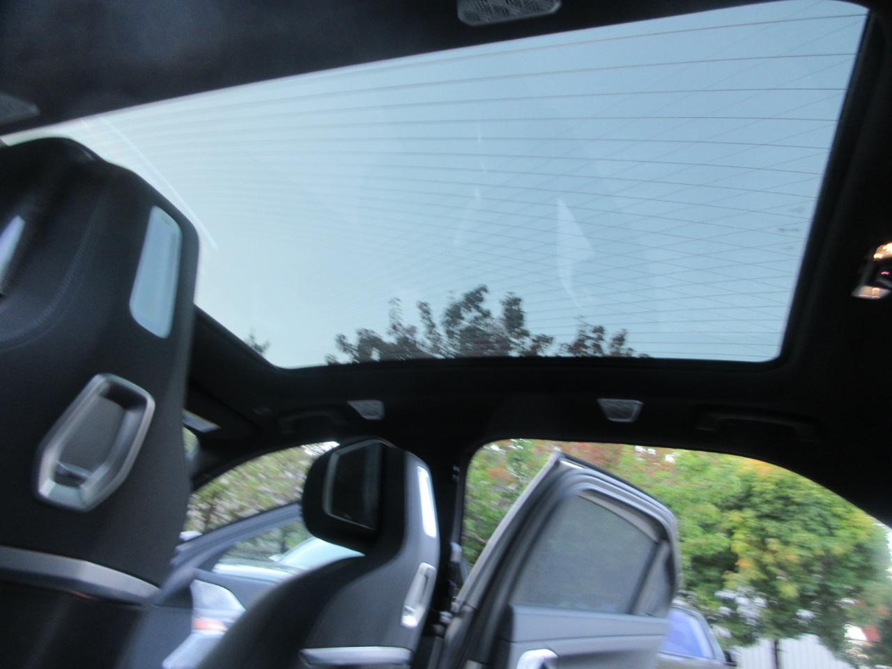 BMW 7-Series  2023