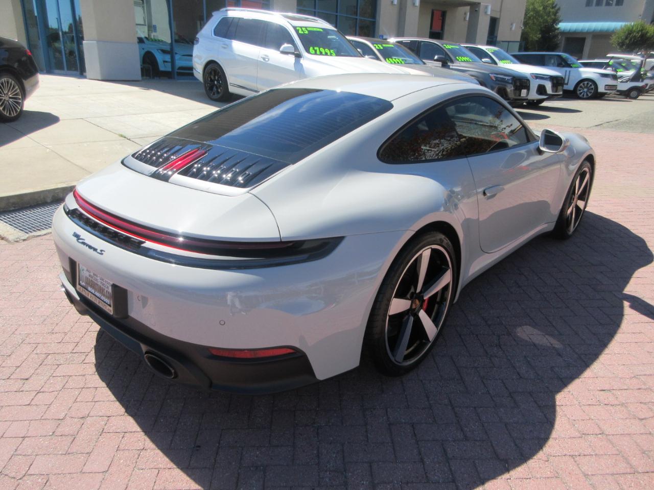 Porsche 911  2026