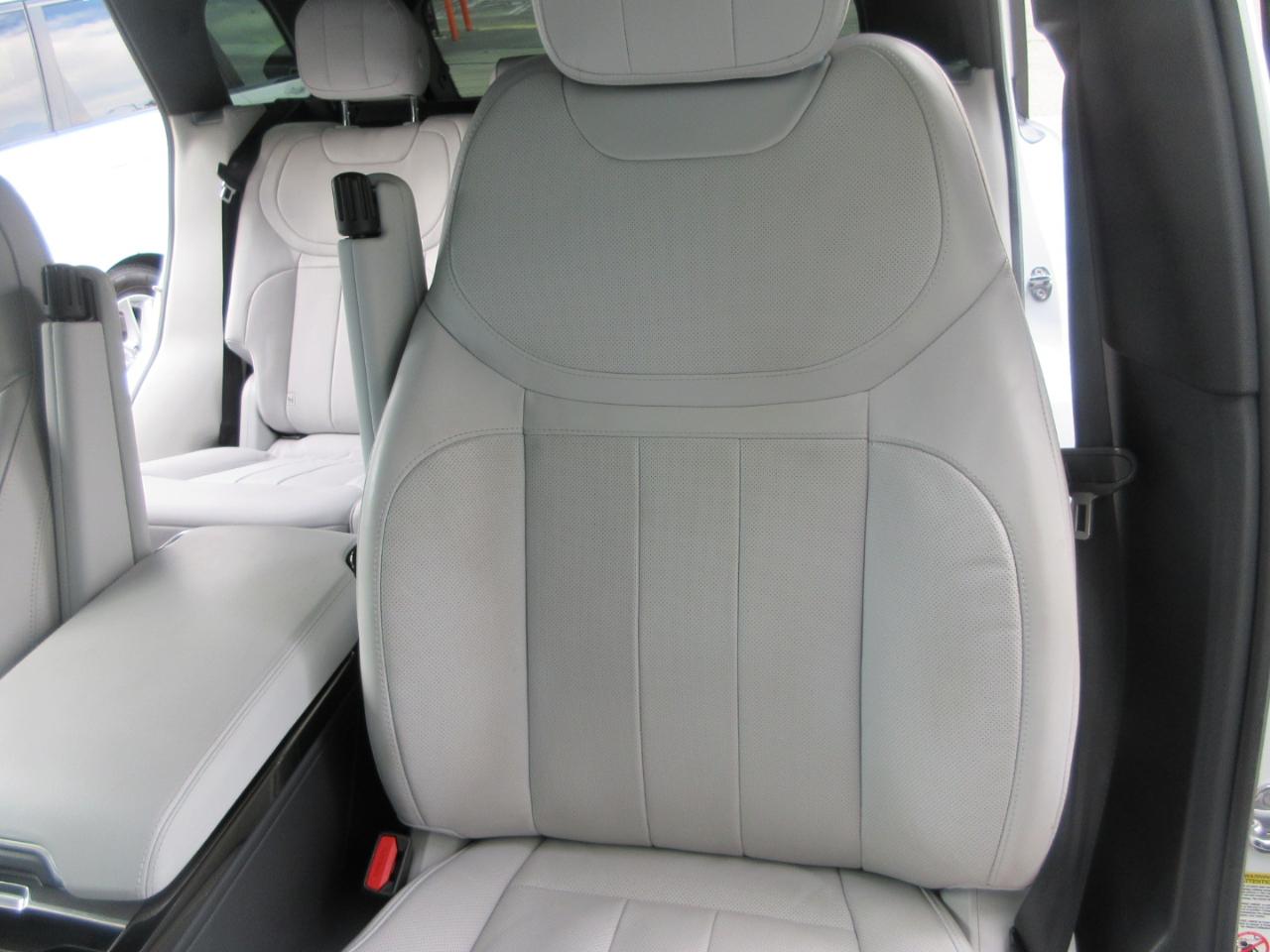 Land Rover Range Rover Sport  2025