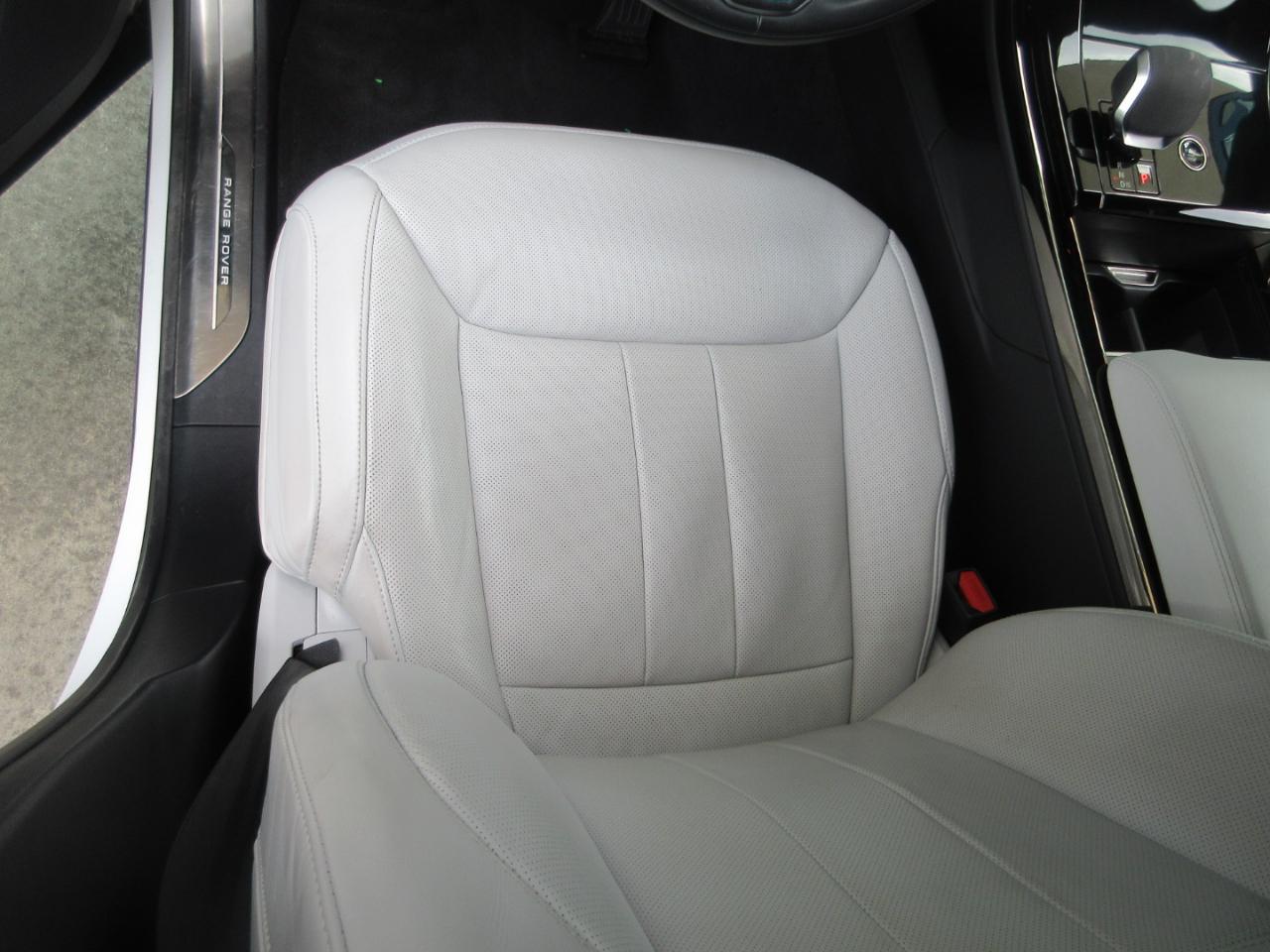 Land Rover Range Rover Sport  2025