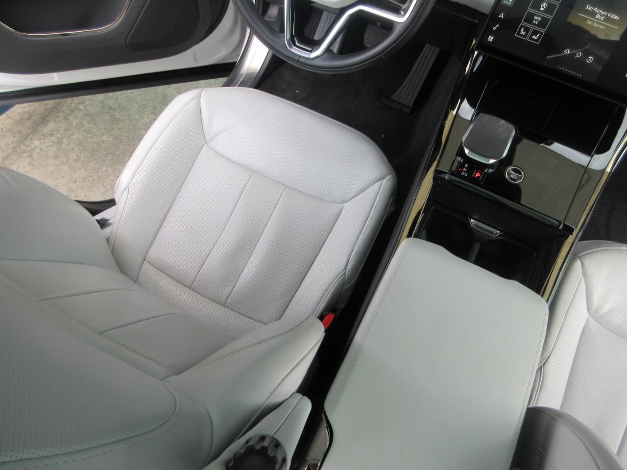 Land Rover Range Rover Sport  2025