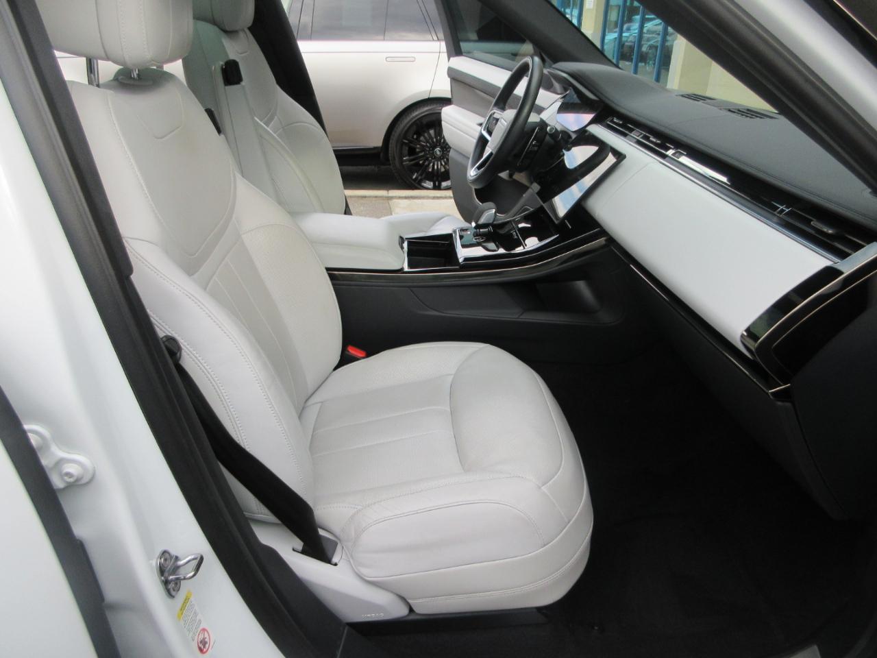 Land Rover Range Rover Sport  2025