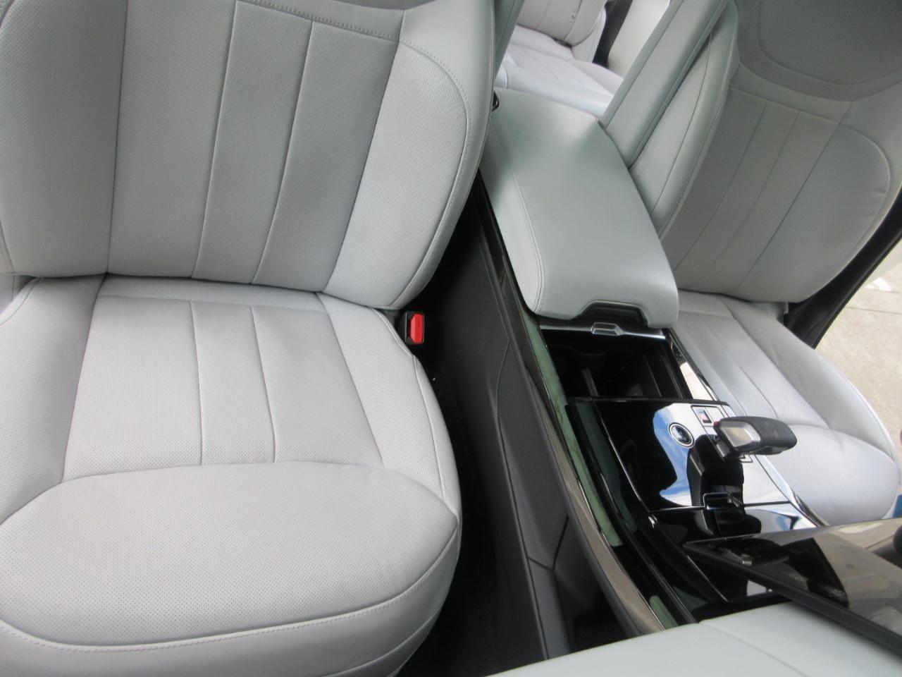 Land Rover Range Rover Sport  2025