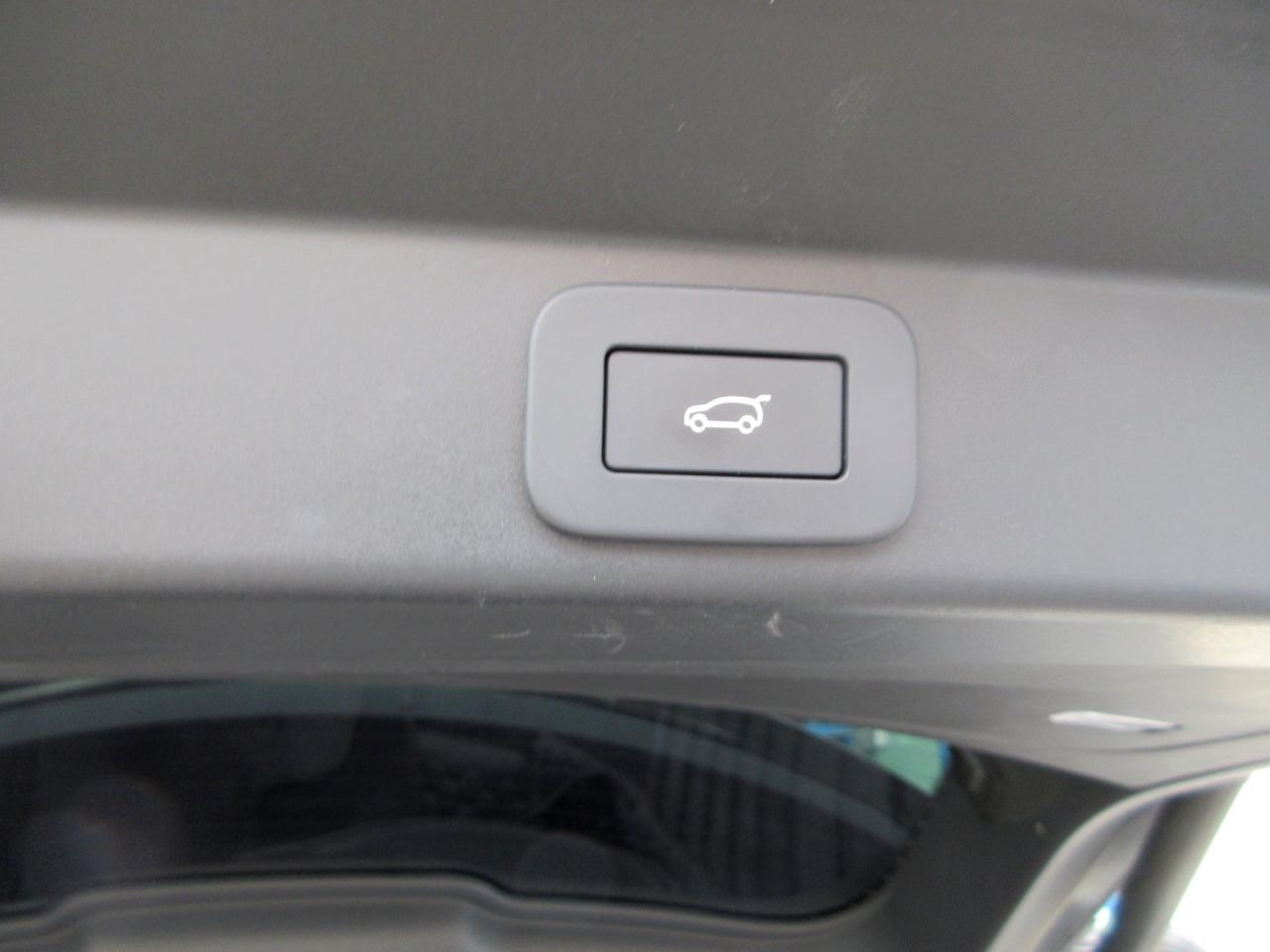 Land Rover Range Rover Sport  2025