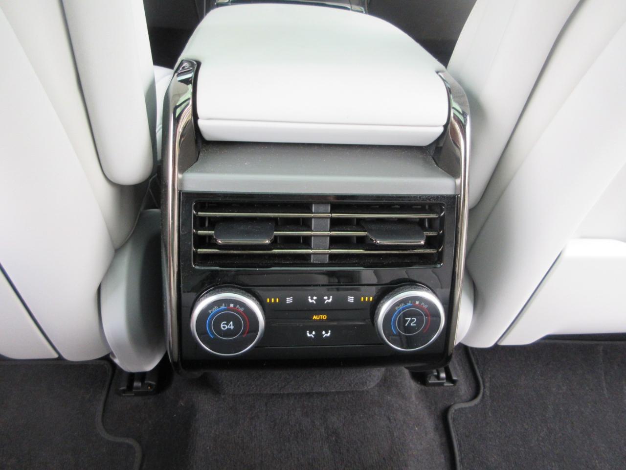 Land Rover Range Rover Sport  2025