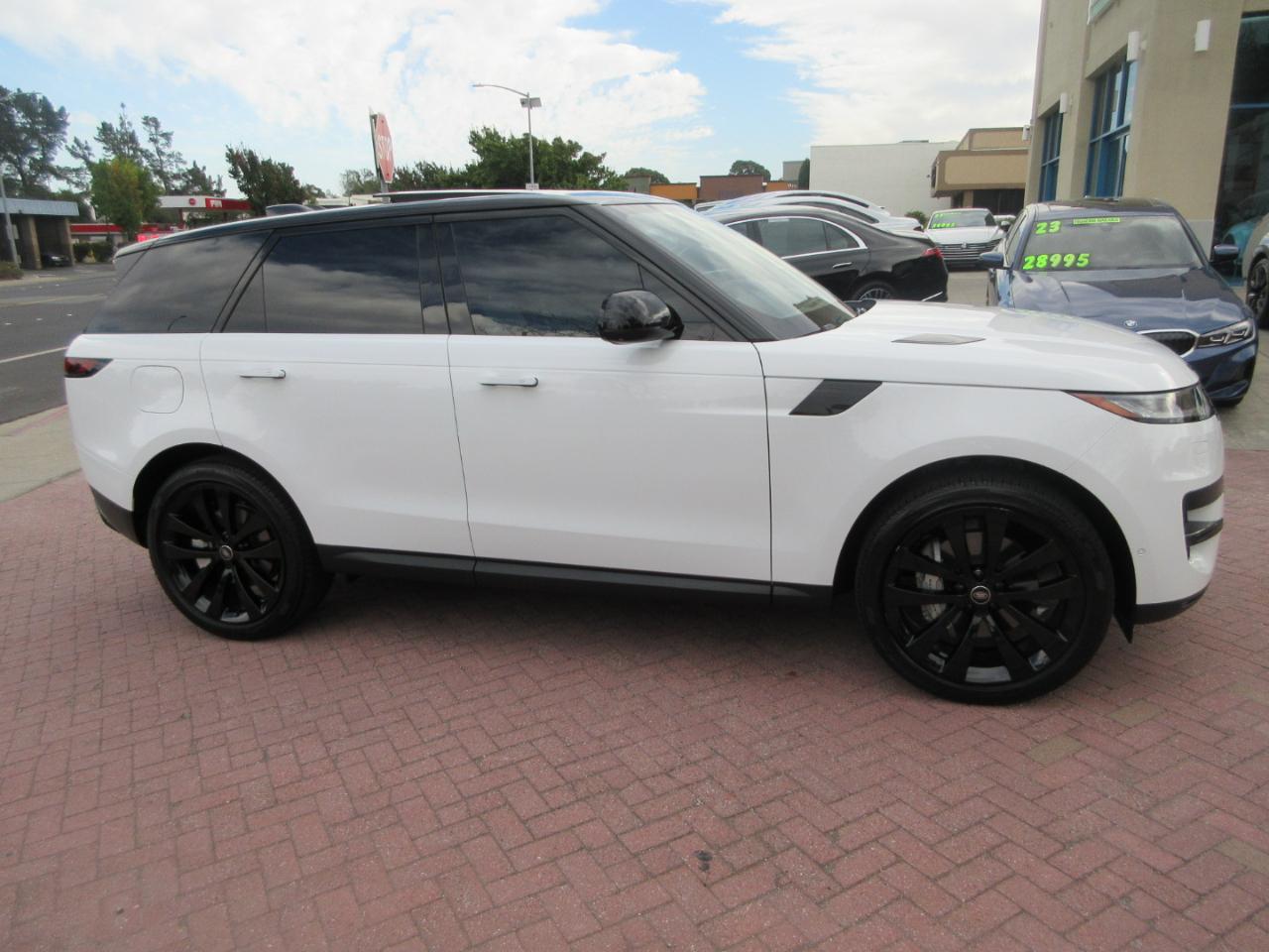 Land Rover Range Rover Sport  2025