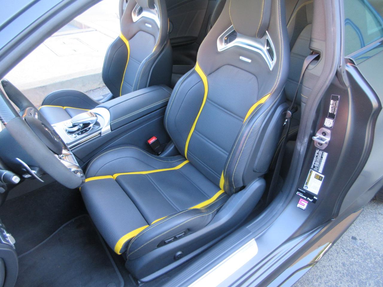 Mercedes-Benz C63 AMG  2020