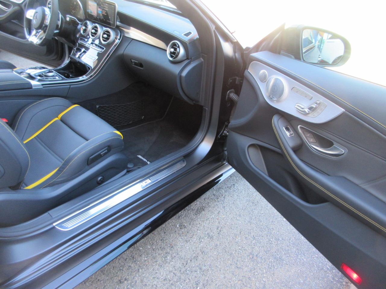 Mercedes-Benz C63 AMG  2020