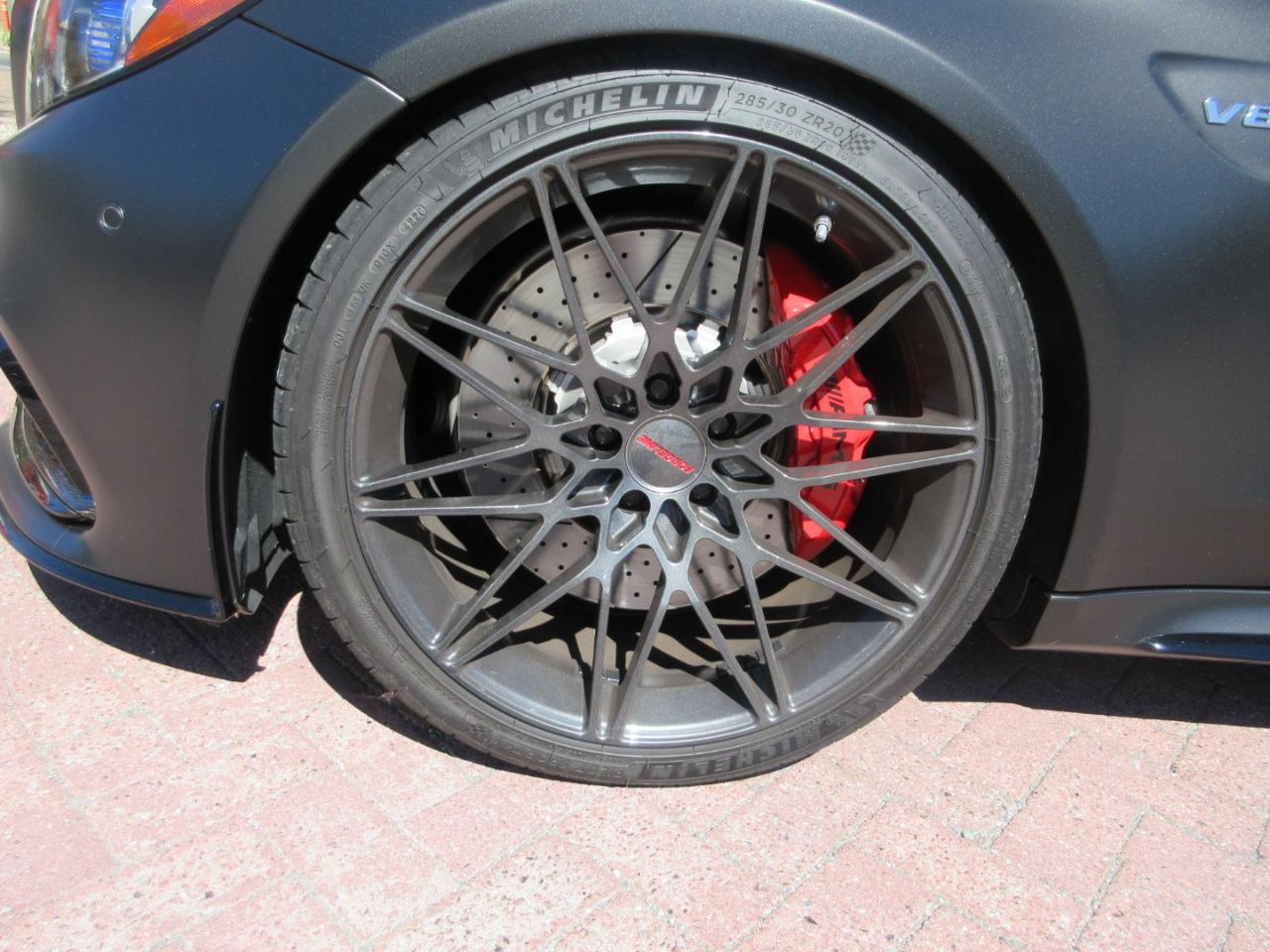 Mercedes-Benz C63 AMG  2020