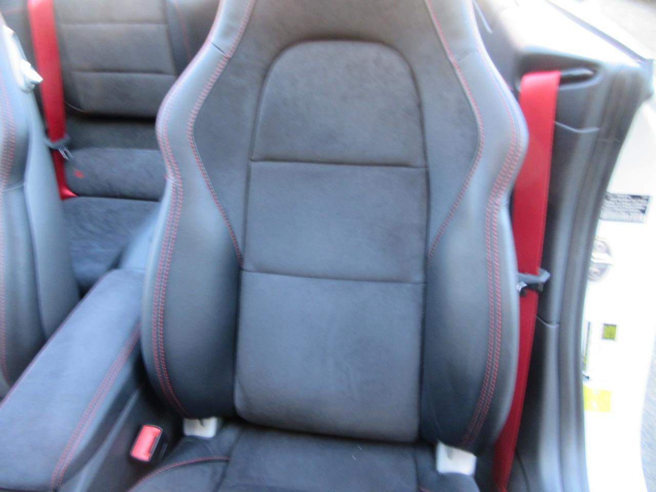 Porsche 911  2018