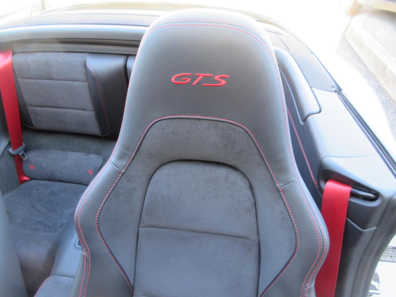Porsche 911  2018