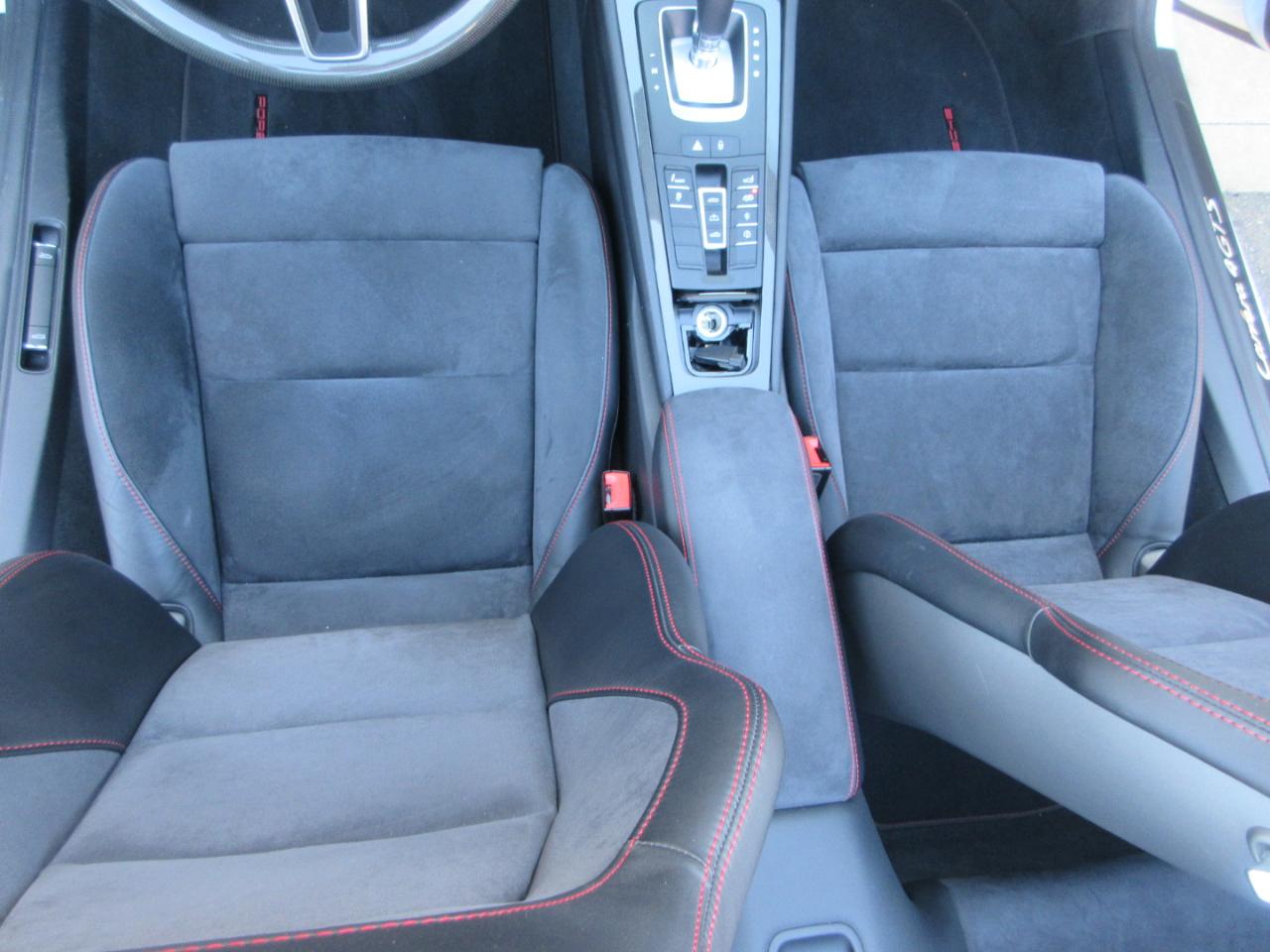 Porsche 911  2018