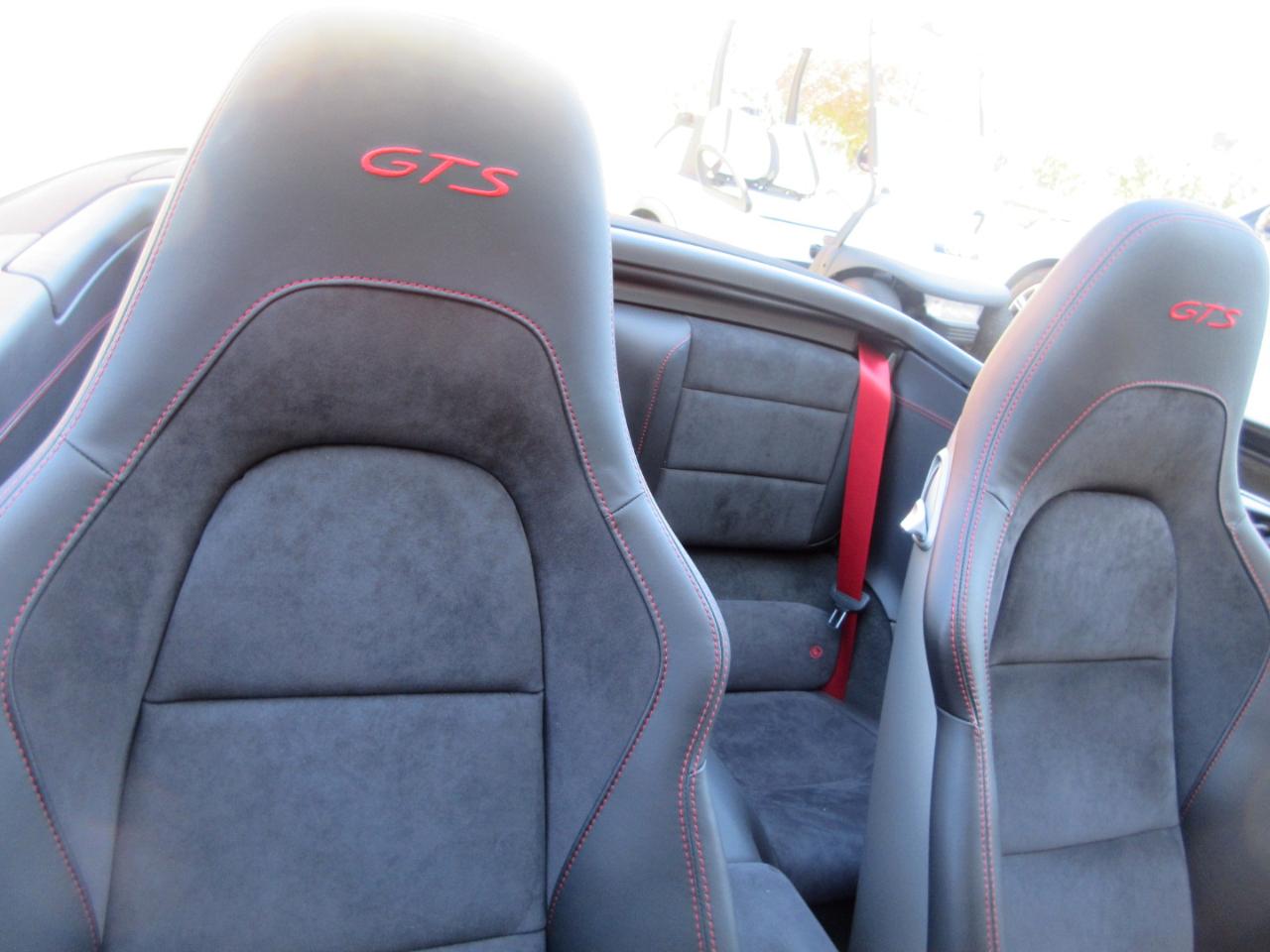 Porsche 911  2018