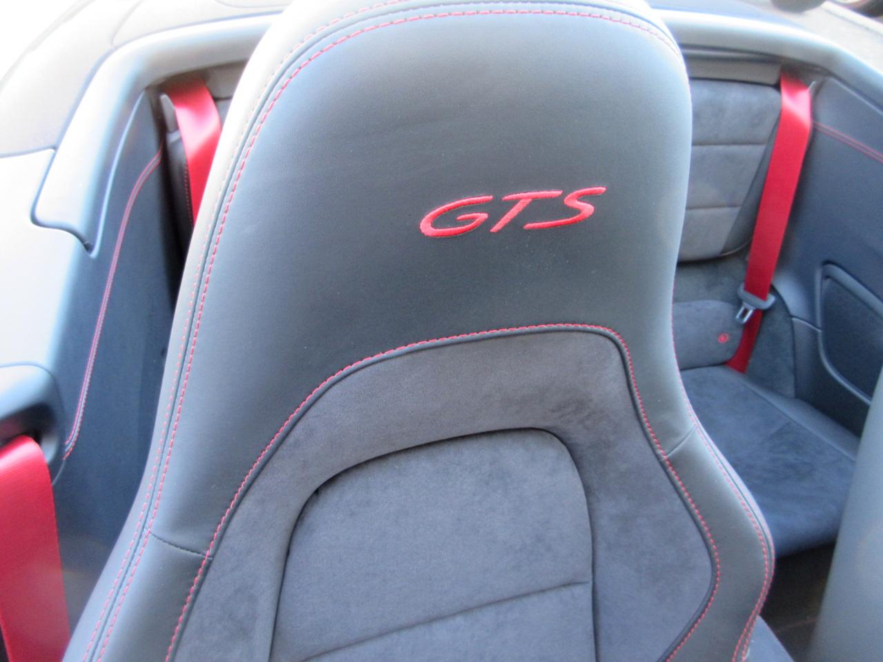 Porsche 911  2018
