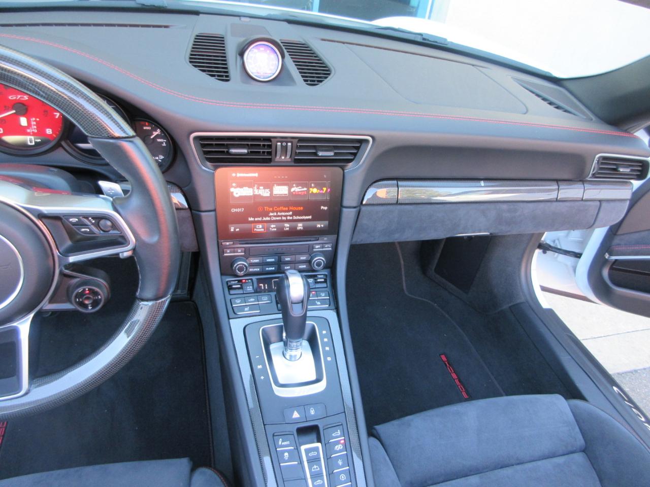 Porsche 911  2018