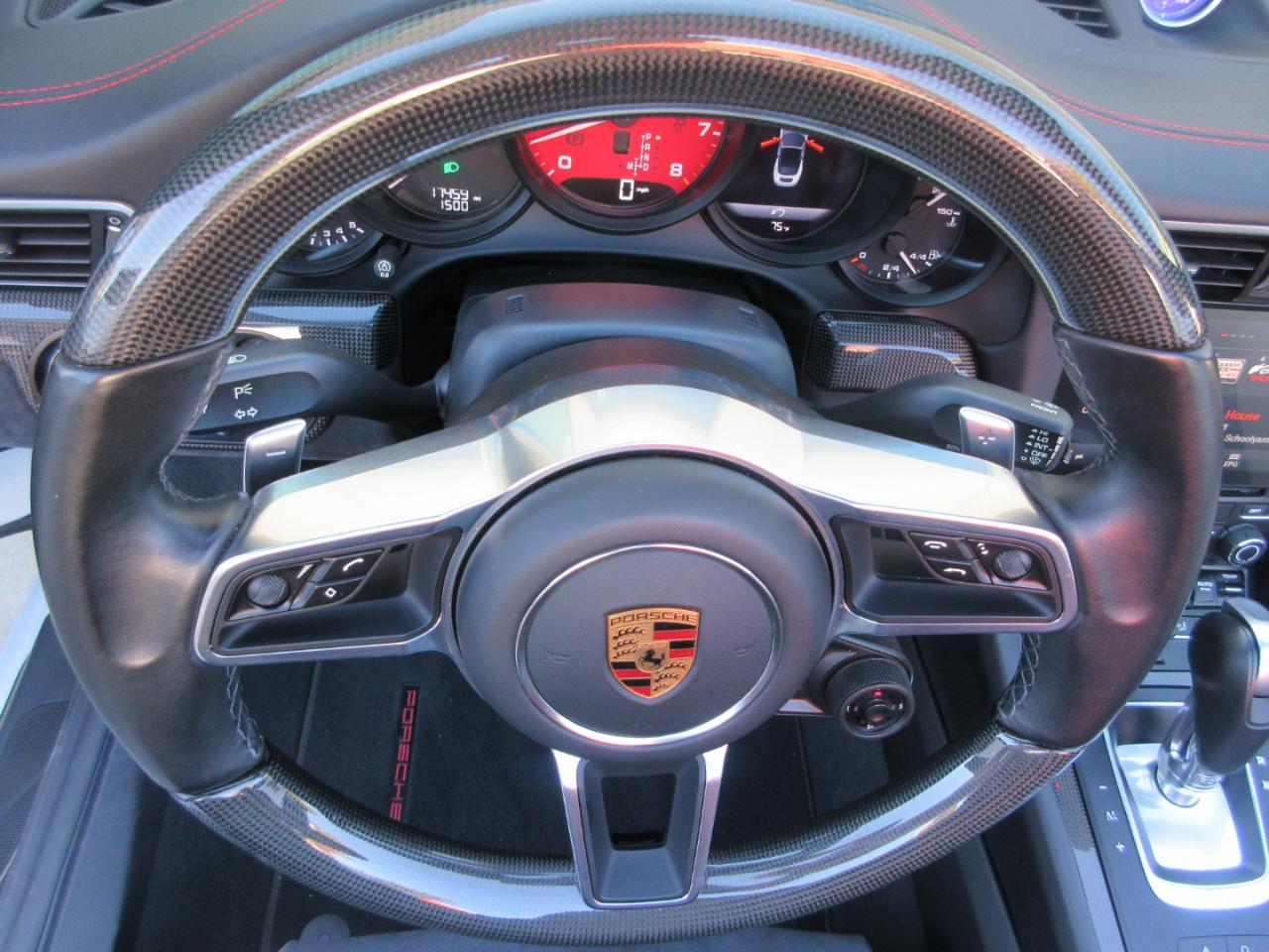 Porsche 911  2018