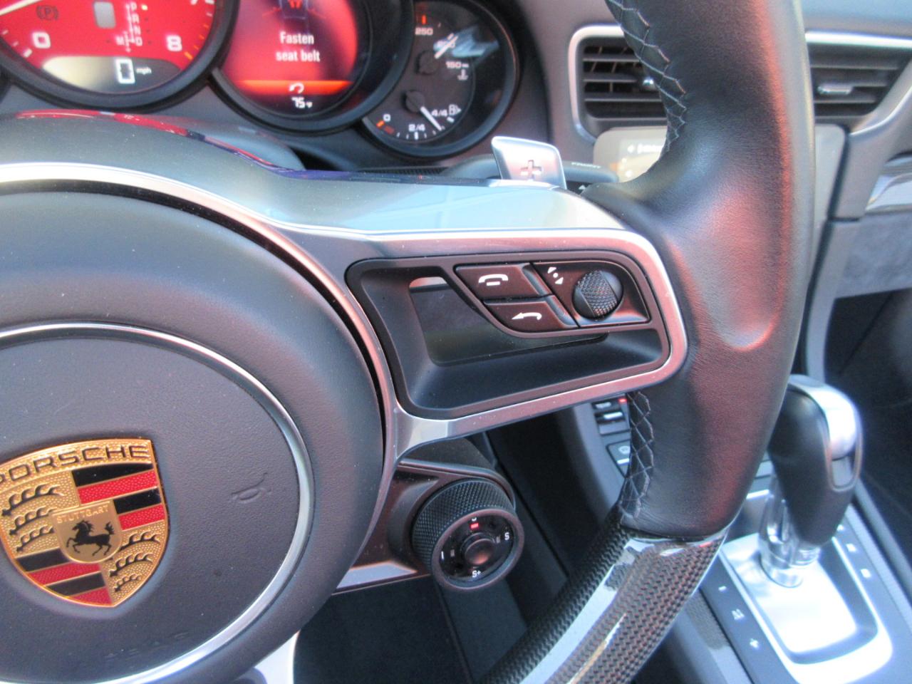 Porsche 911  2018