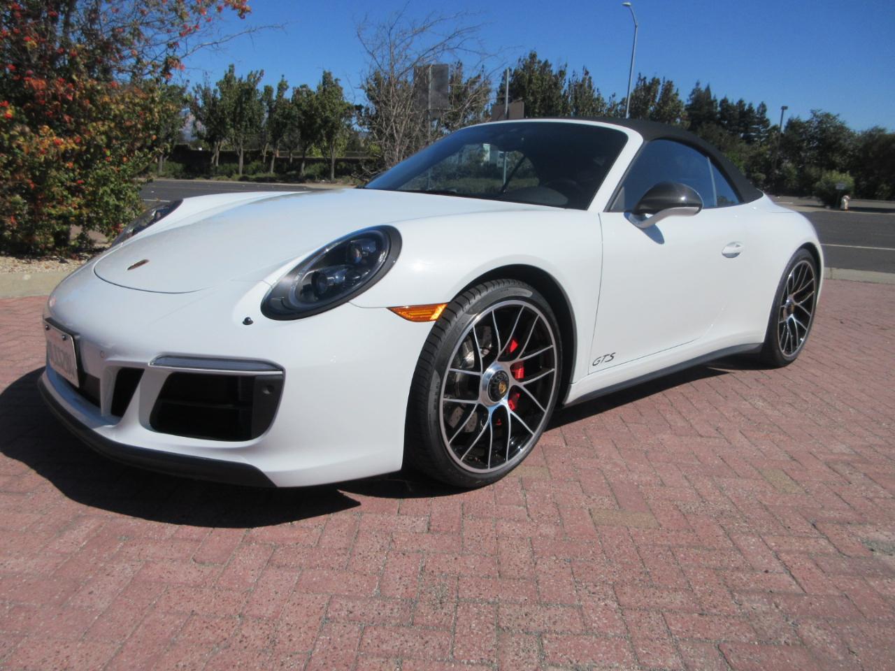 Porsche 911  2018