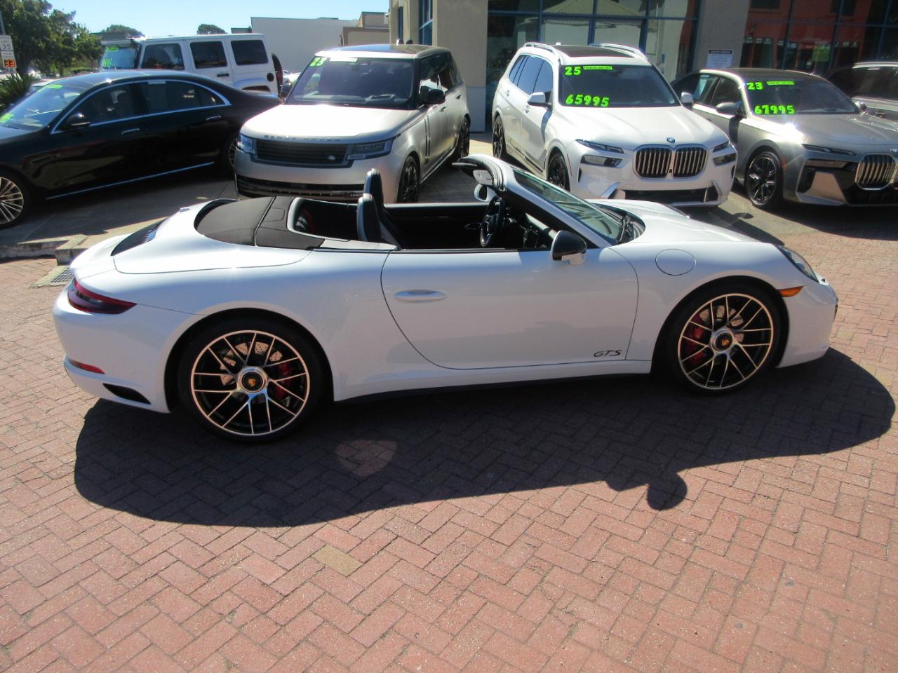 Porsche 911  2018