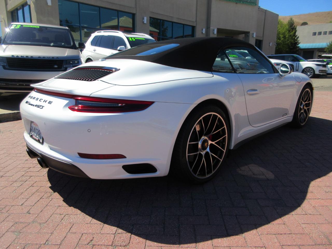 Porsche 911  2018
