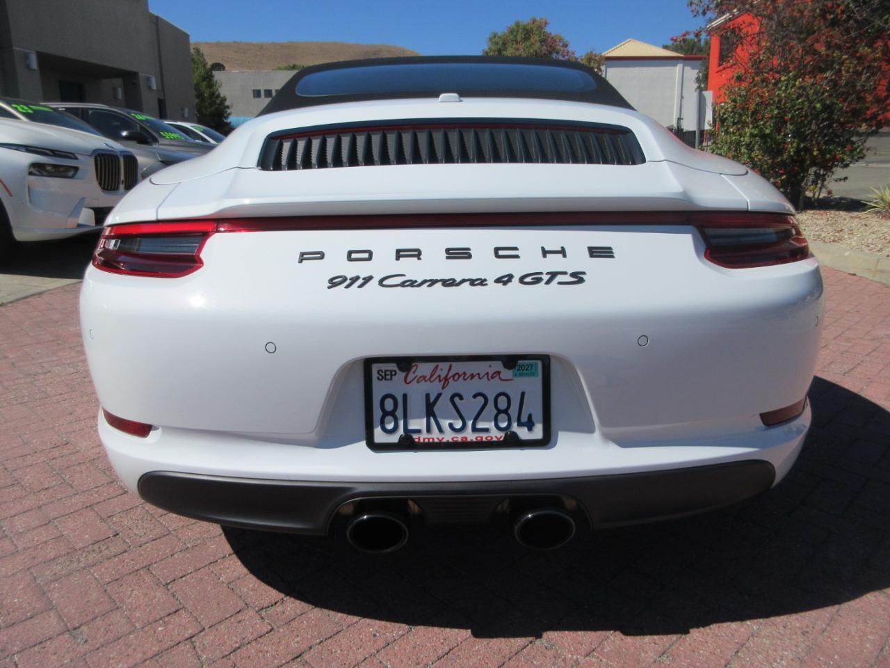 Porsche 911  2018