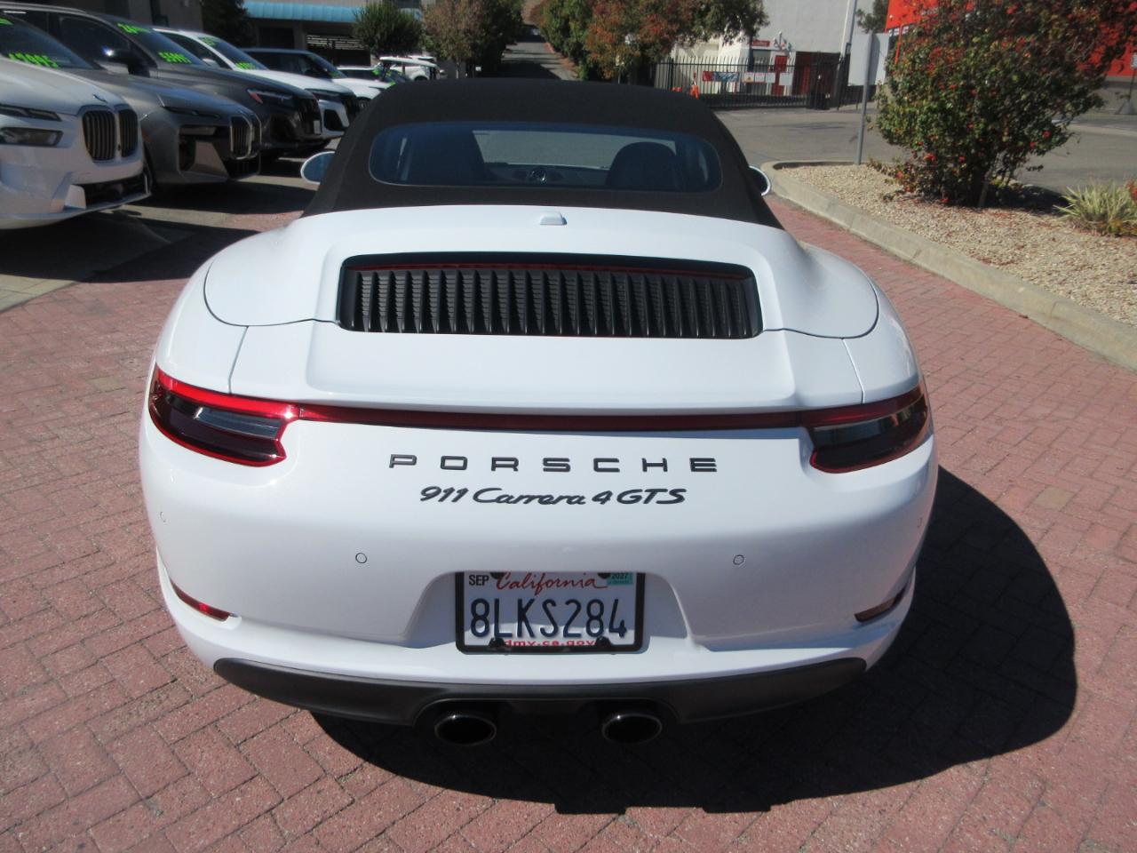 Porsche 911  2018