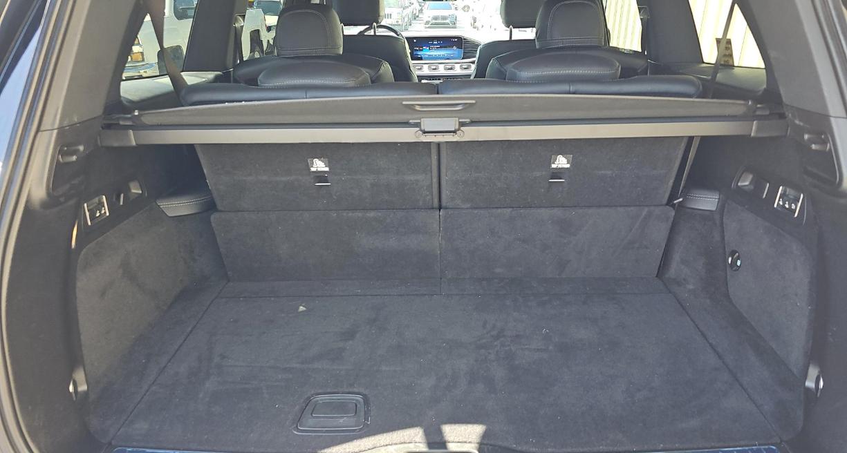 Mercedes-Benz GLS 450  2024
