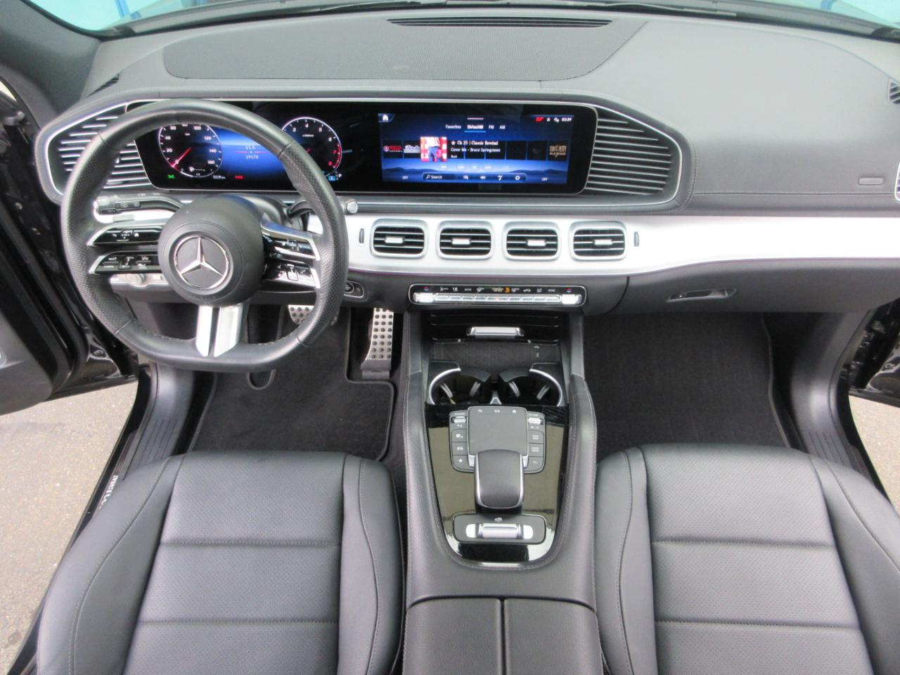 Mercedes-Benz GLS 450  2024