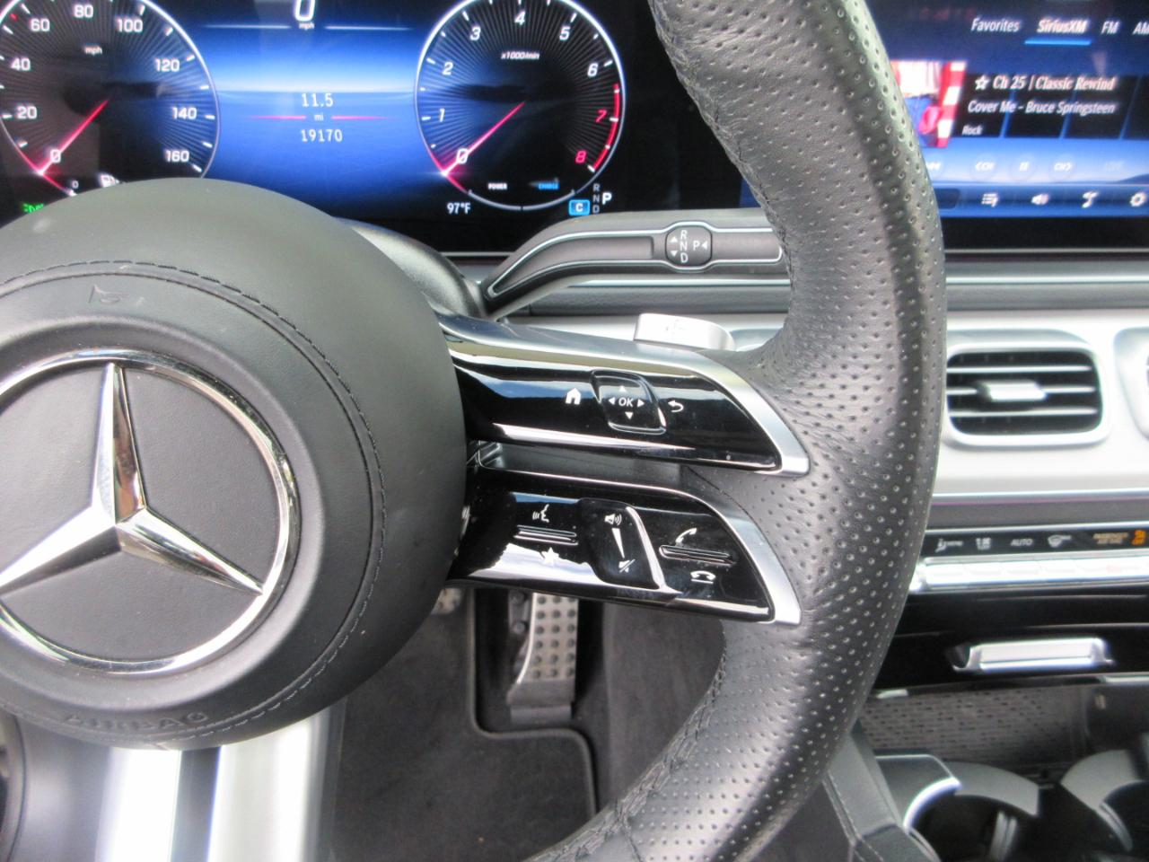 Mercedes-Benz GLS 450  2024