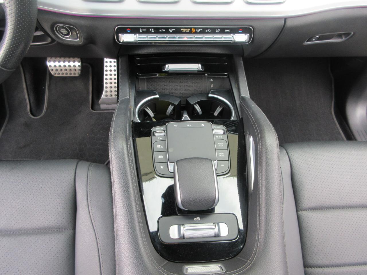 Mercedes-Benz GLS 450  2024