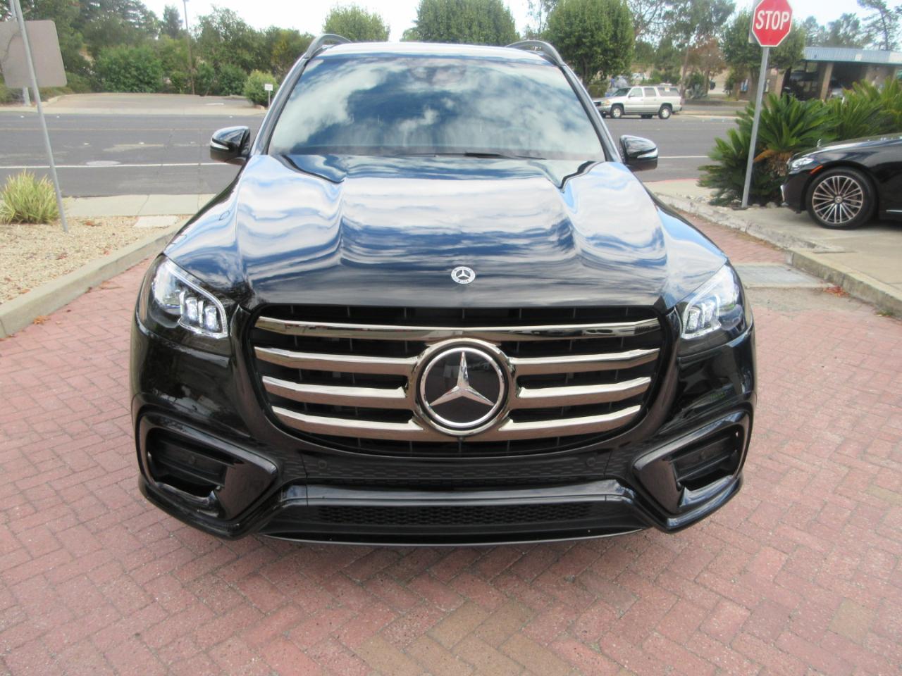 Mercedes-Benz GLS 450  2024