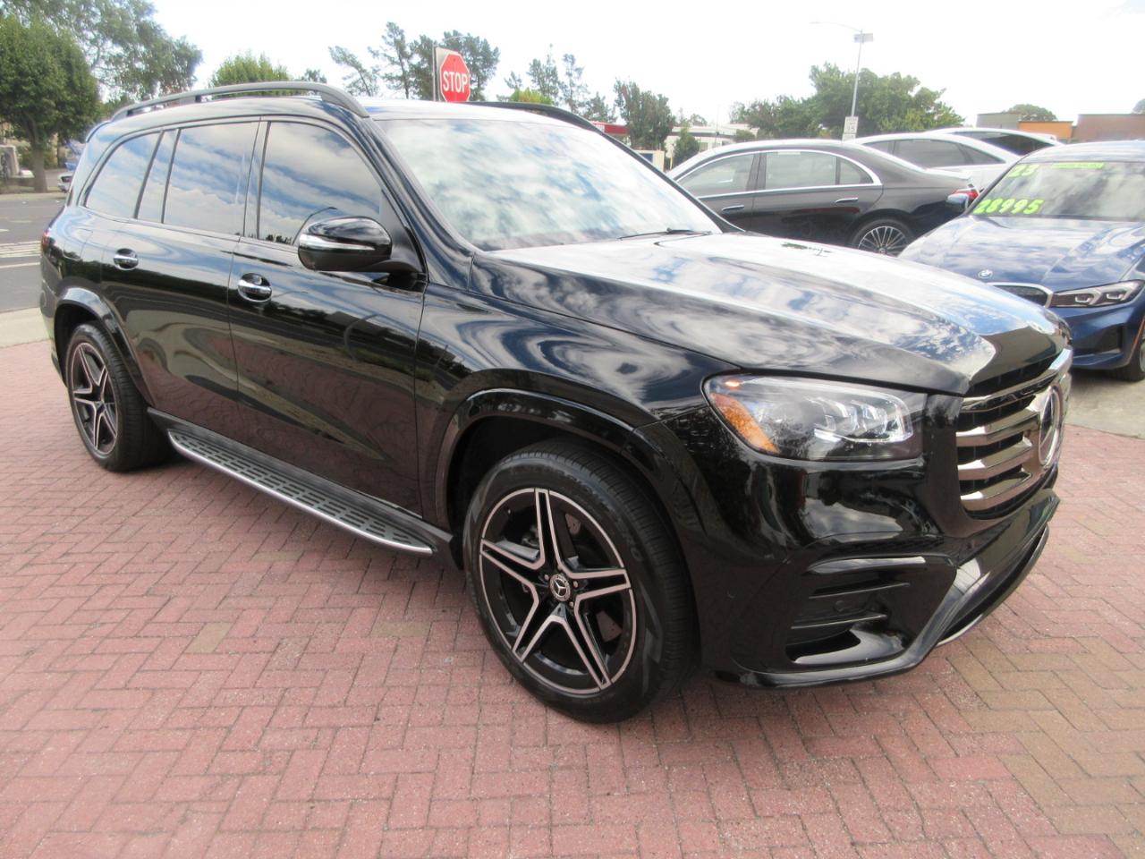 Mercedes-Benz GLS 450  2024
