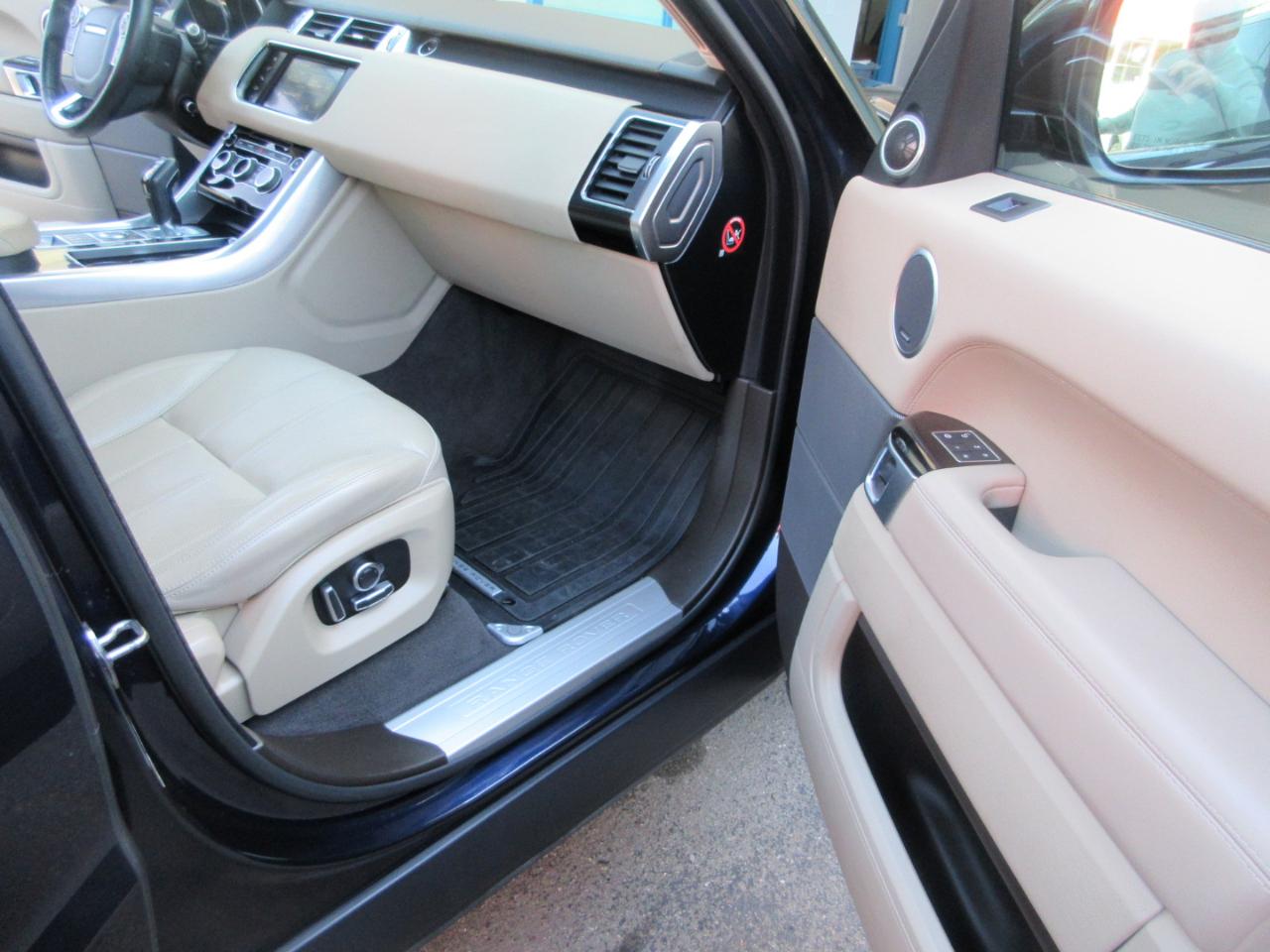 Land Rover Range Rover Sport 4WD 4dr V6 HSE 2016