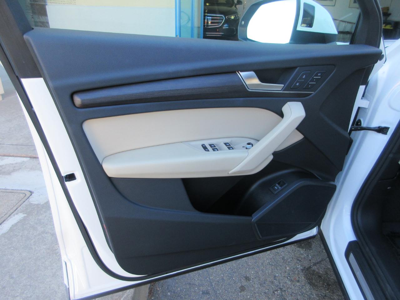 Audi Q5  2023