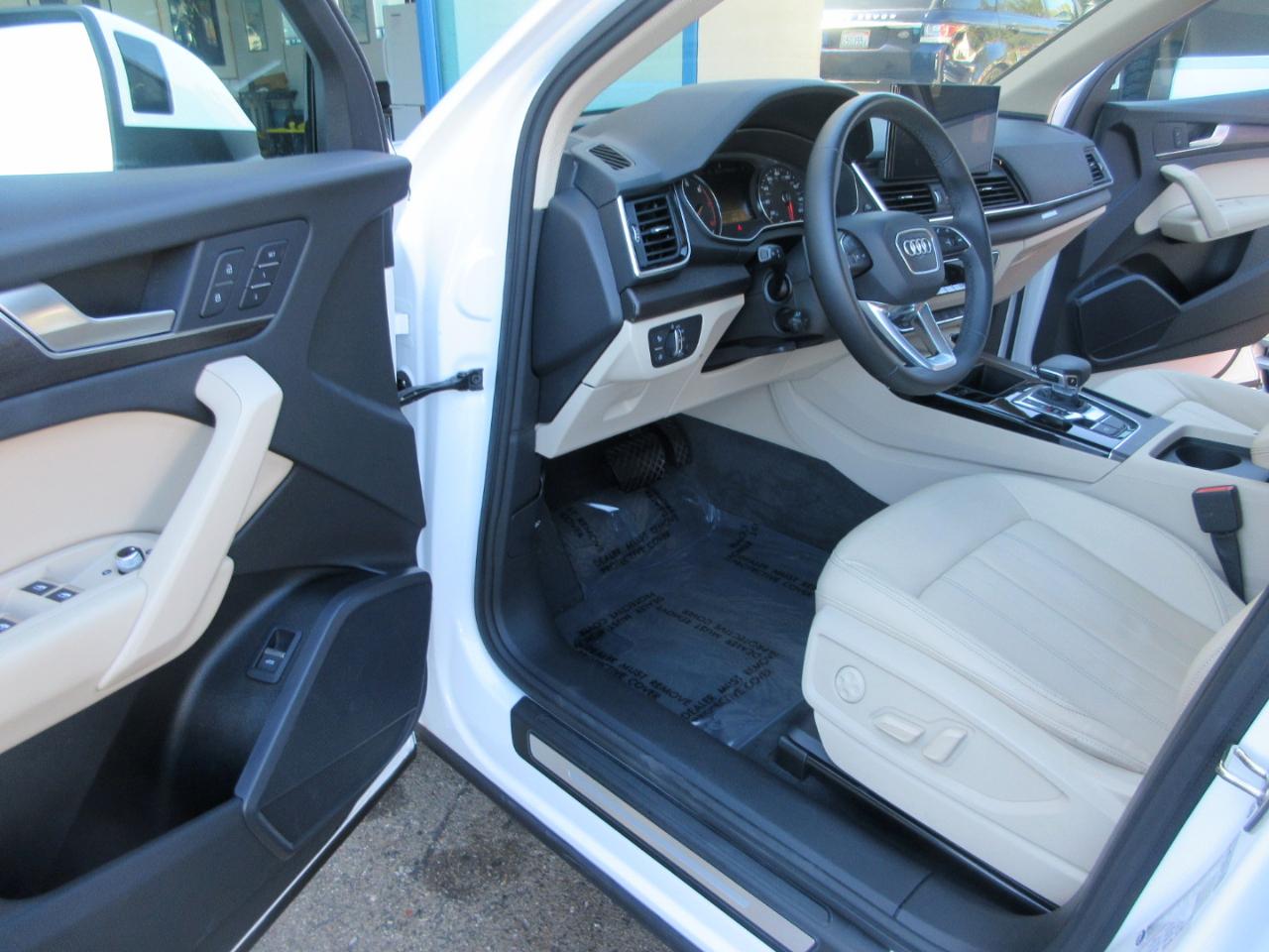 Audi Q5  2023