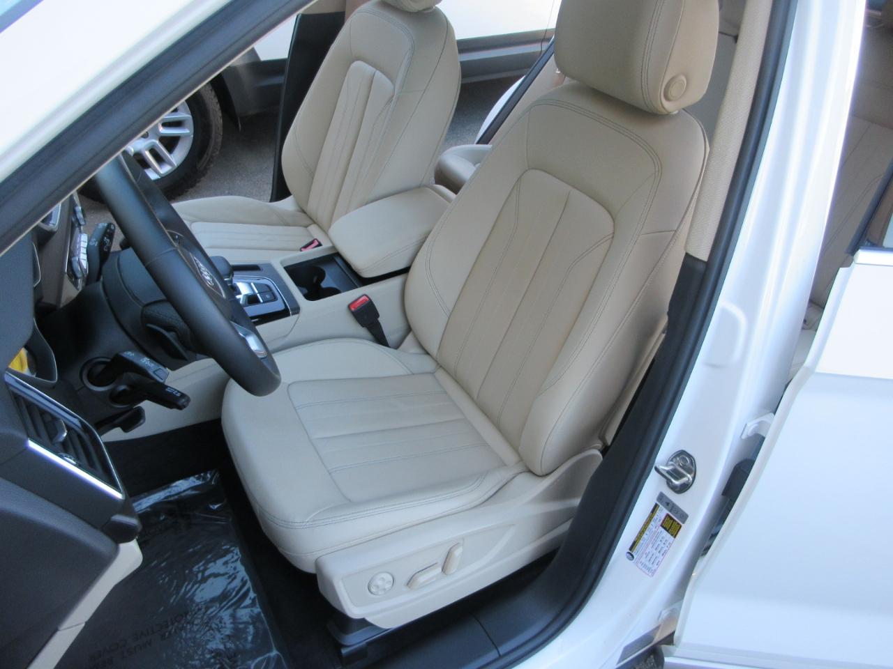Audi Q5  2023