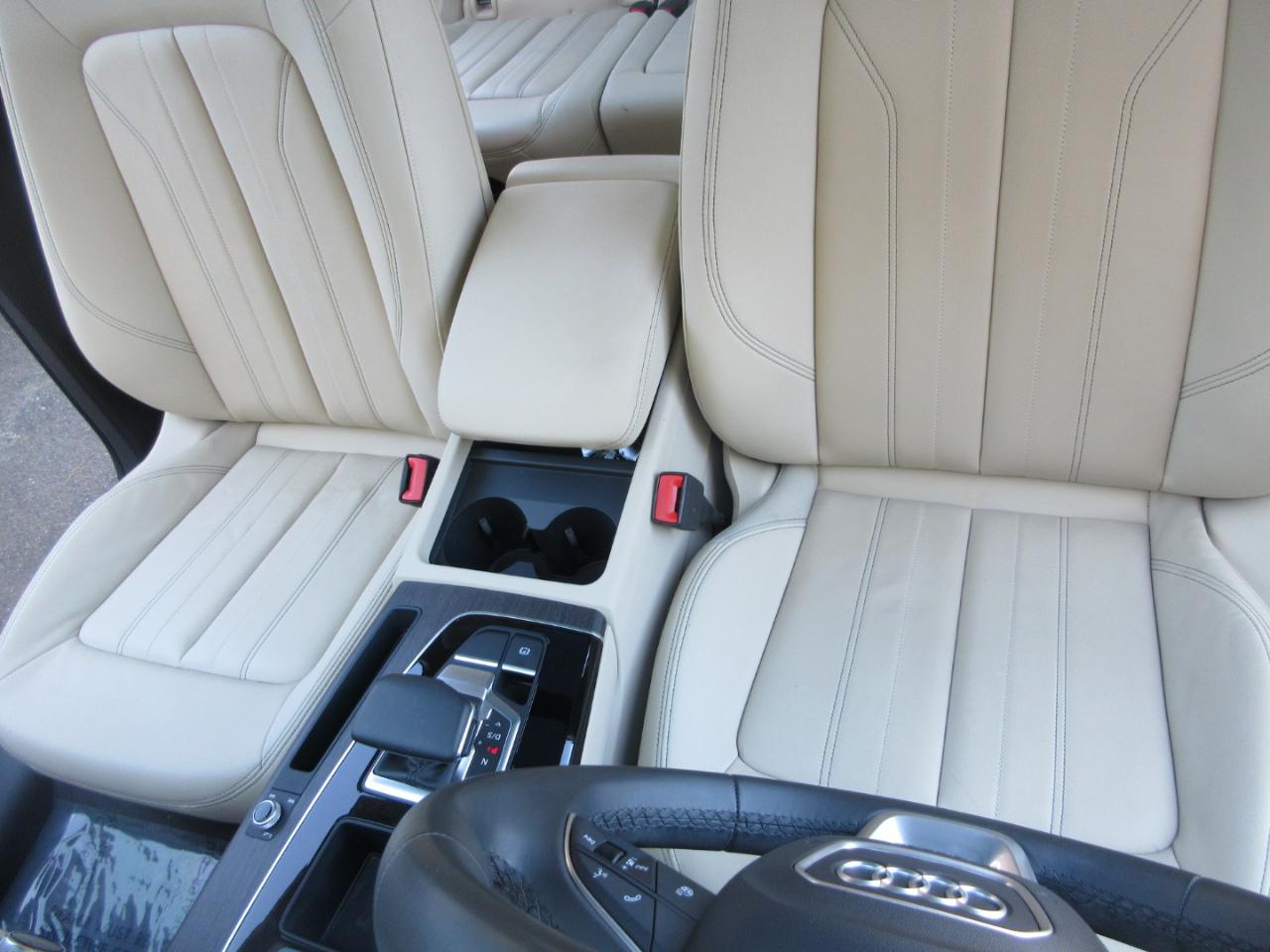 Audi Q5  2023