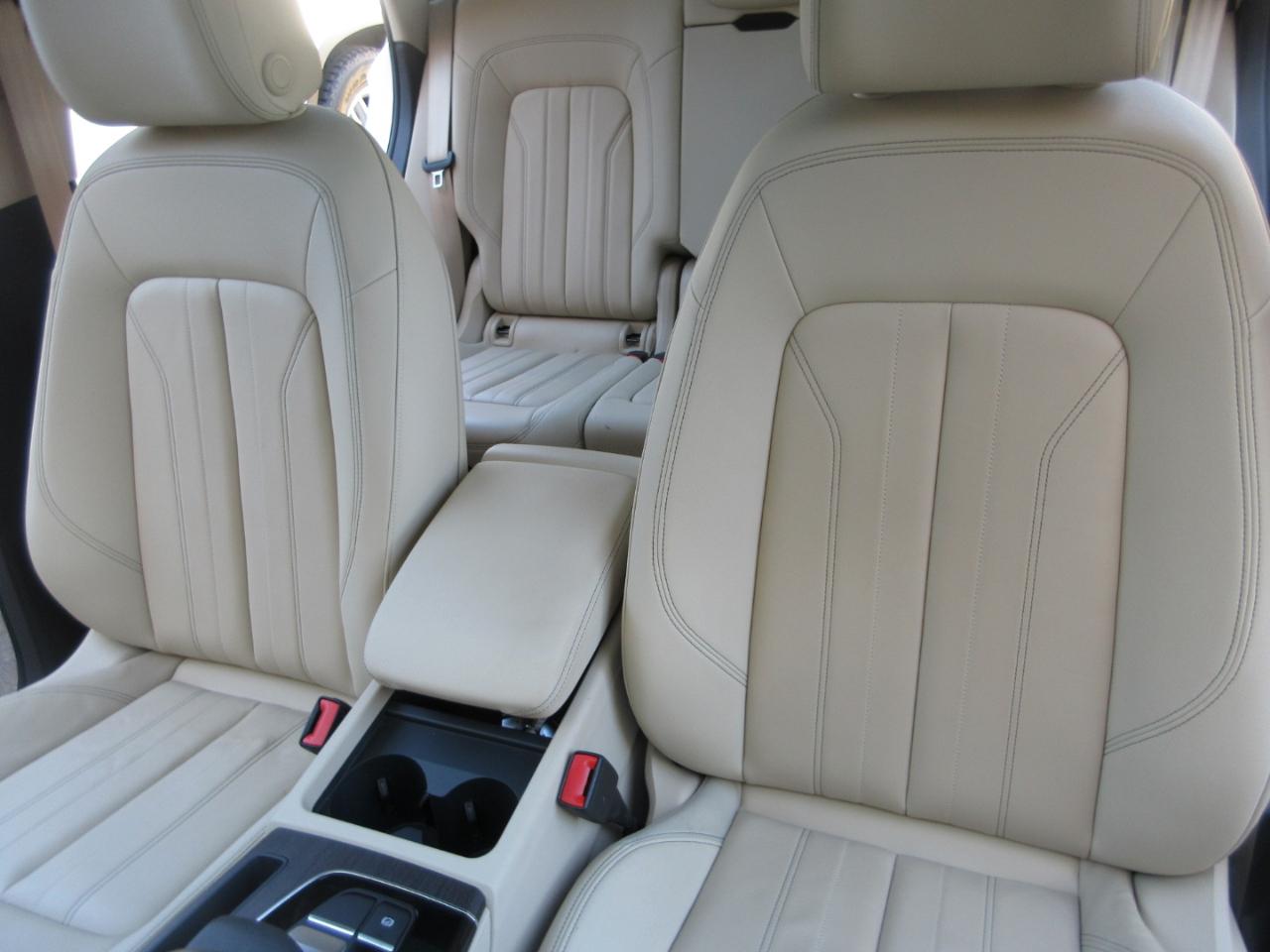 Audi Q5  2023