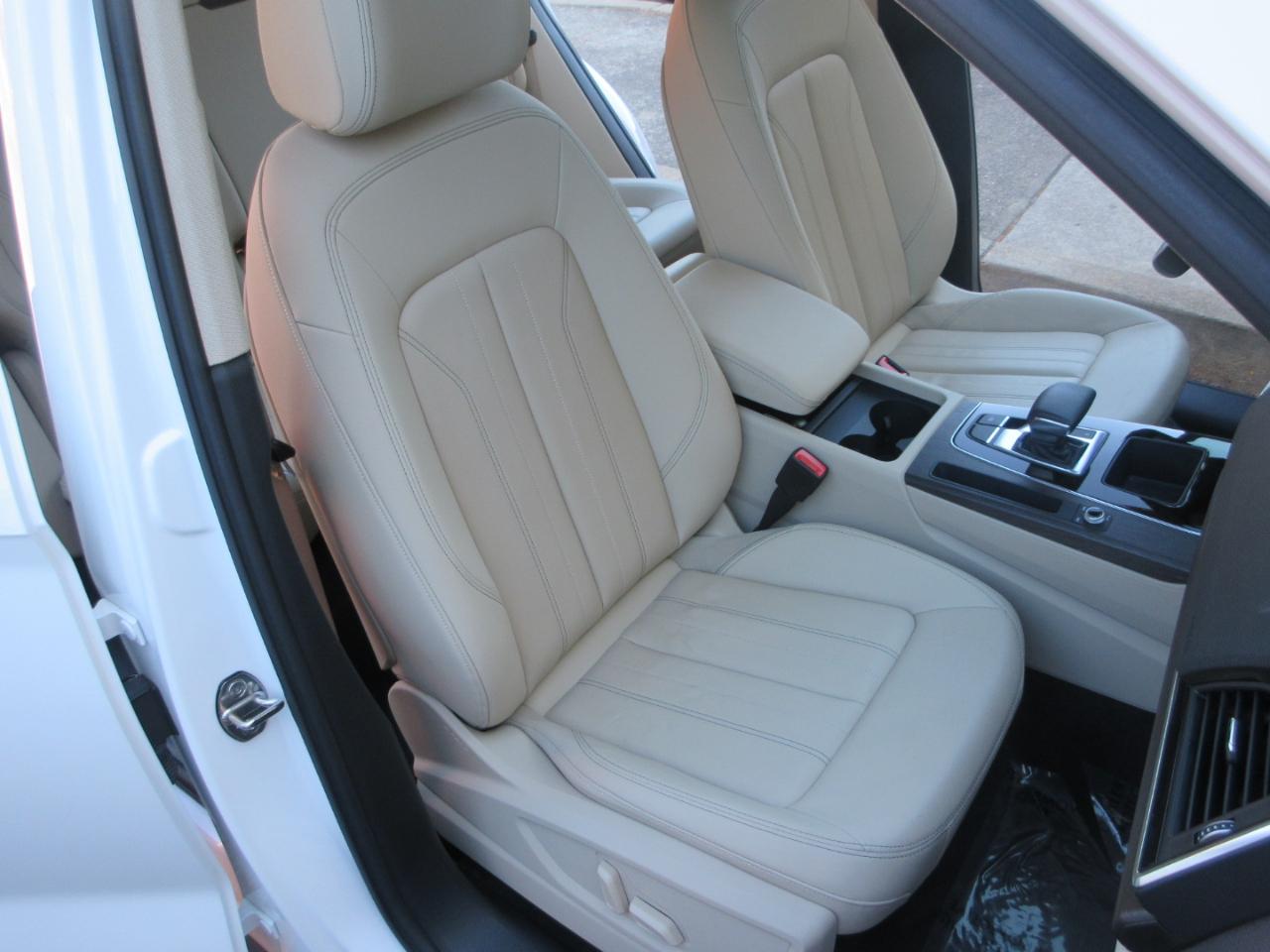 Audi Q5  2023