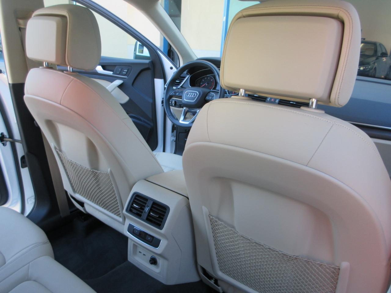 Audi Q5  2023